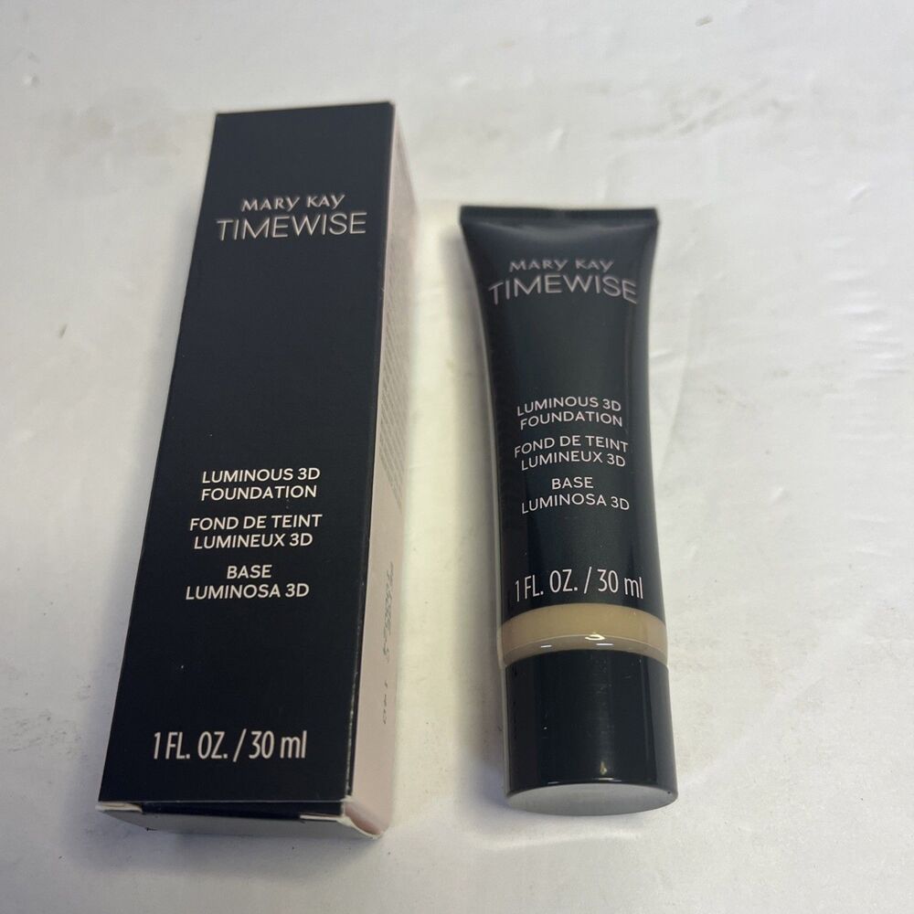NEW Mary Kay Timewise Luminous 3D Foundation Beige c 140 100024 Makeup